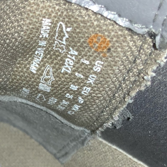 Genuine Leather Timberland Boots size 8 - Picture 7 of 9